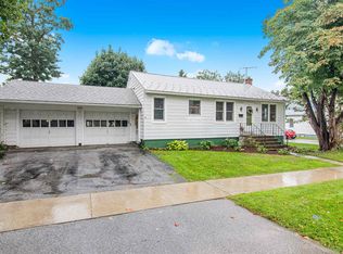 66 Upper Welden St, Saint Albans, VT 05478