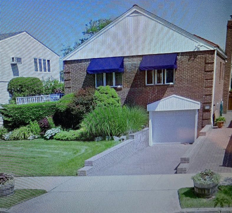 1st image of 265 E Penn St