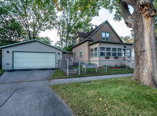 810 10th Ave N, Fargo, ND 58102