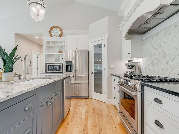 4th image of 124 Parkridge Dr