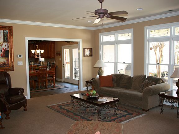 Family Room/Den