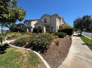 24077 Whitewater Dr, Valencia, CA 91354