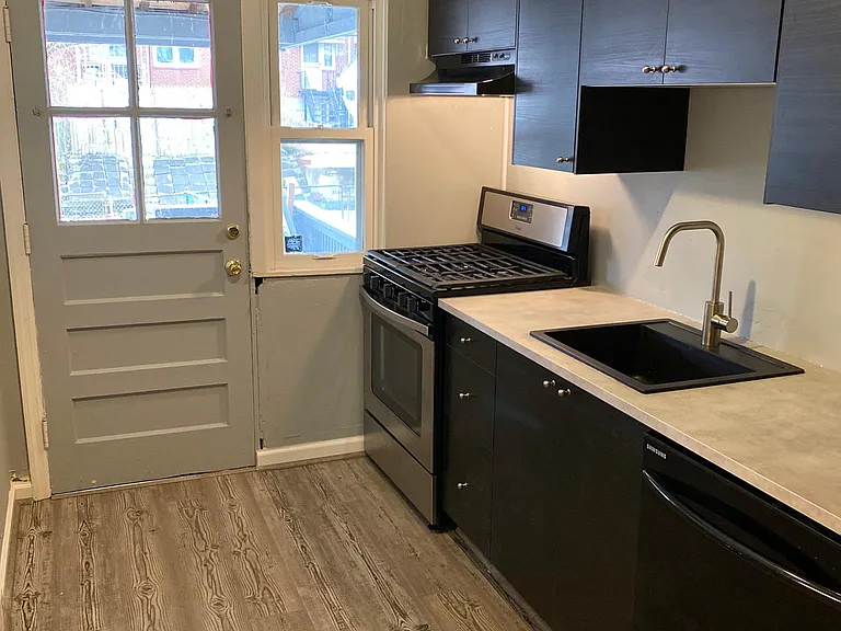 1769 Joan Ave — Photo 9