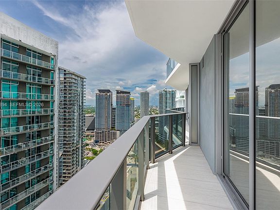 3rd image of 77 SE 5th St #3908
