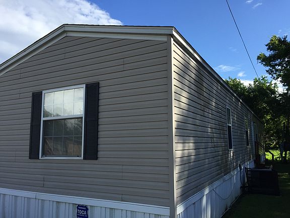 4th image of 143 Madeline Ct