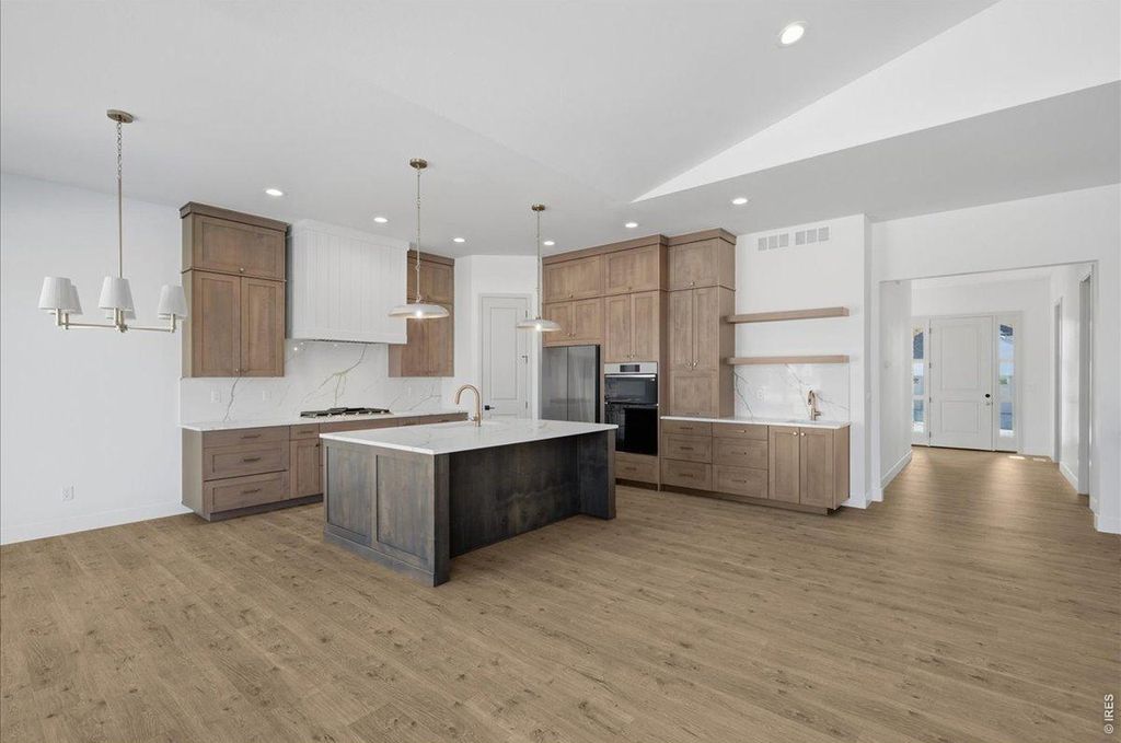 1723 Abundance Dr