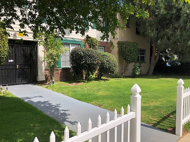 410 S Sierra Madre Blvd #21 — Photo 19