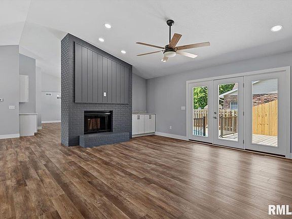 4th image of 3501 Buckeye Dr