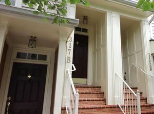 317 Cross Green St #B, Gaithersburg, MD 20878