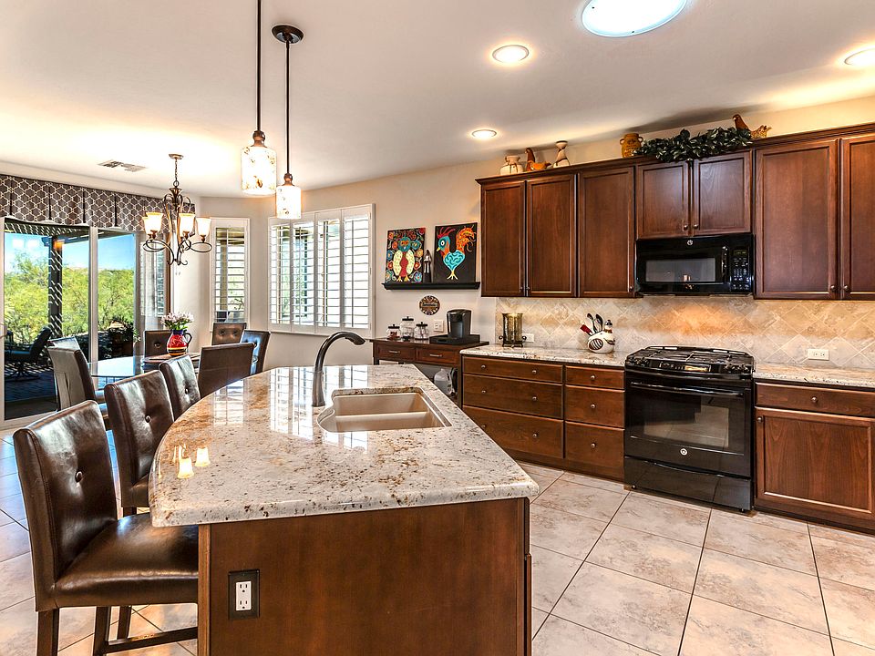1st image of 60184 E Arroyo Vista Dr