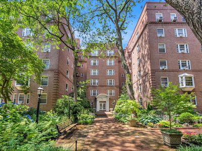117-01 Park Lane South #B2L, Kew Gardens, NY, 11415