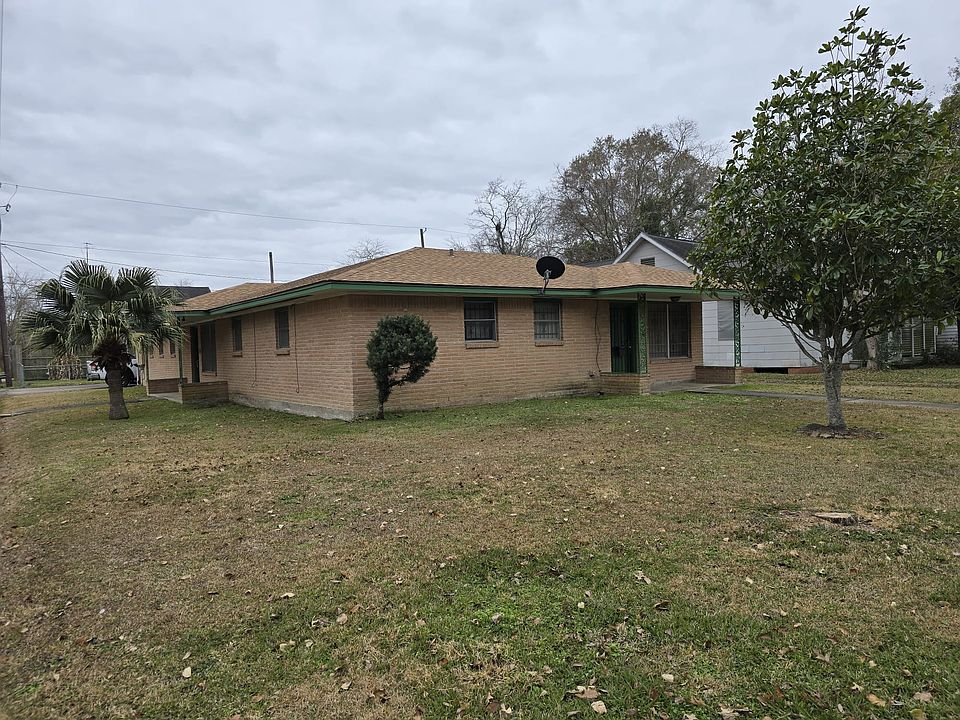 1st image of 2505 Pecos St #1