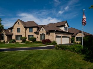 2905 Howard St, Poplar Grove, IL 61065