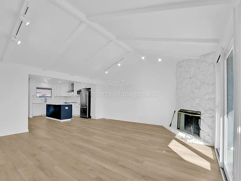 53 Janin Pl — Photo 10