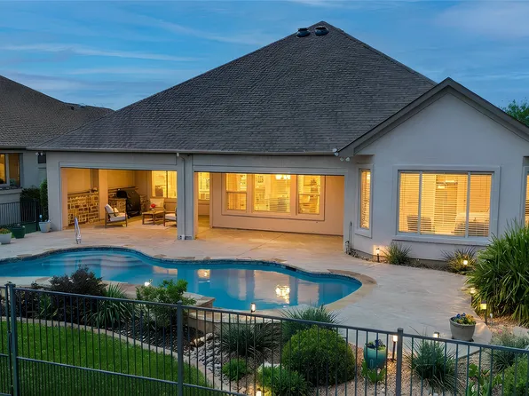 11517 Parkcrest Dr, Denton, TX 76207