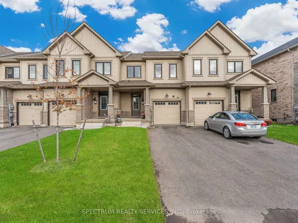 125 Keelson St E, Welland, ON L3B 0M4