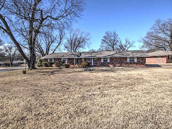 5th image of 1419 Macklyn Ln