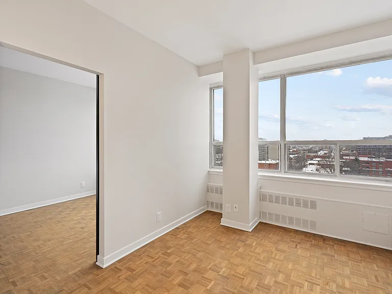330 Metcalfe St — Photo 22