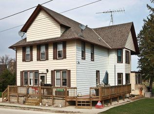 8858 County Rd W, Allenton, WI 53002