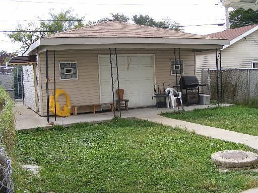 2nd image of 5127 W 23rd Pl