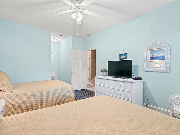 4th image of 141-4 Twelve Oaks Dr