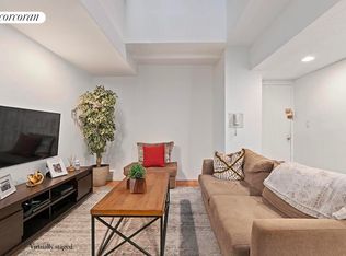 315 W 23rd St, New York, NY 10011