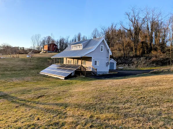 156 Water Mill Rd, Marion, VA 24354