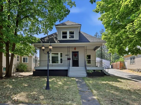 2224 S Grand Blvd, Spokane, WA 99203