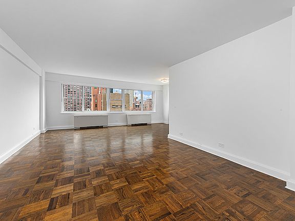 5th image of 215 E 68th St APT 18N