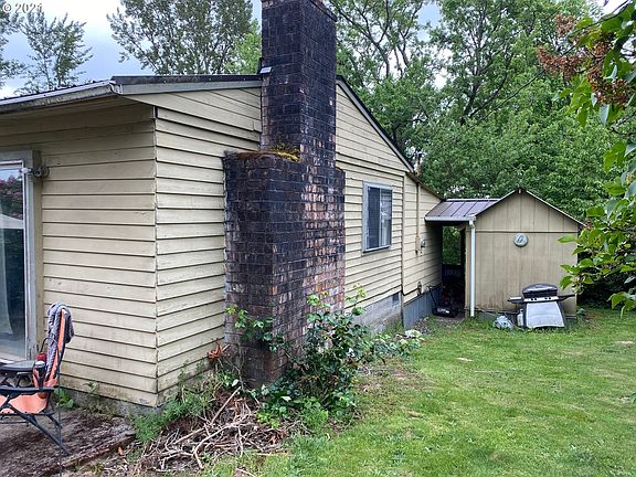 3rd image of 34506 NW Pacific Hwy