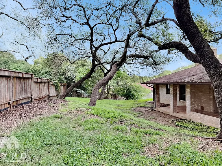 15710 Fern Ridge St — Photo 27