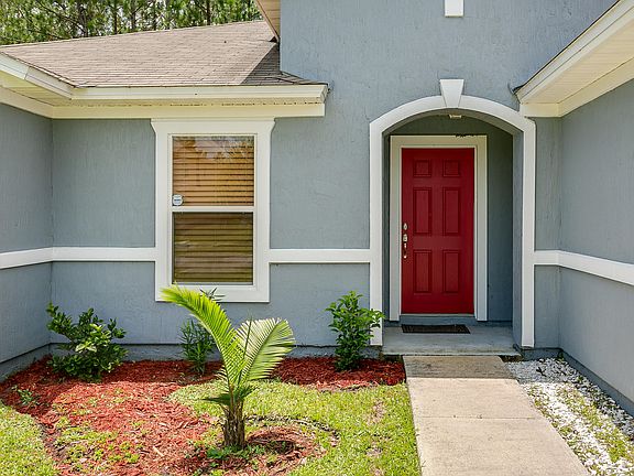 3rd image of 11682 BRIAN LAKES Drive N