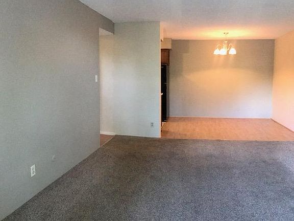 3rd image of 7395 E Quincy Ave