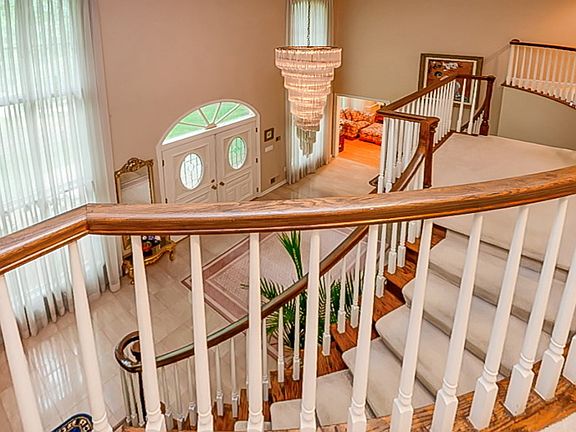 2 Story Dual Stair Foyer