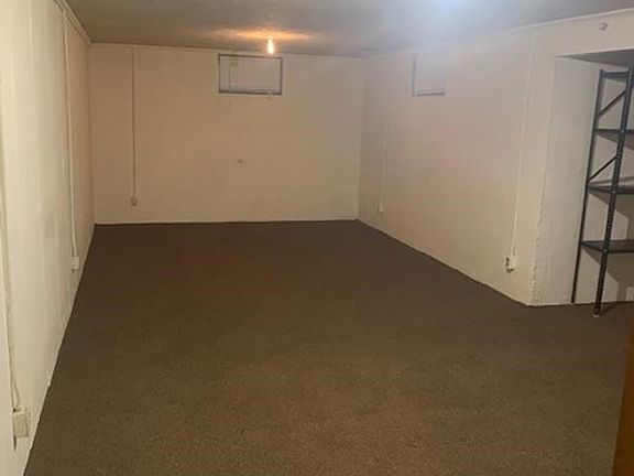 3rd image of 808 S 38th St