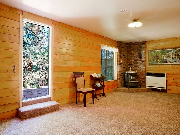 4th image of 53049 Rockmere Dr