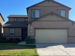 6681 E Cambridge Ave, Fresno, CA 93727