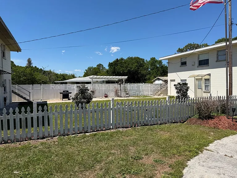 6900 Miami Dr #2 — Photo 14