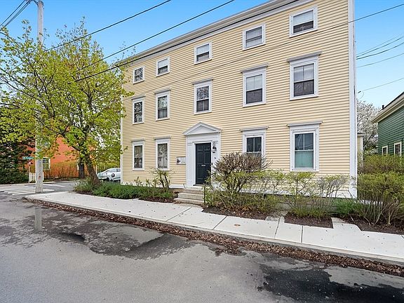2nd image of 74 Lime St APT 4