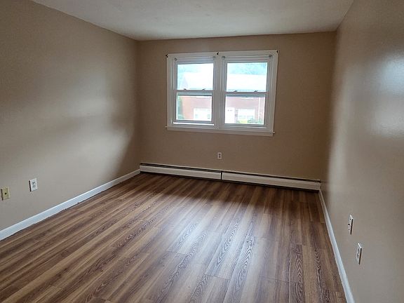 5th image of 460 Woodbridge St APT 36