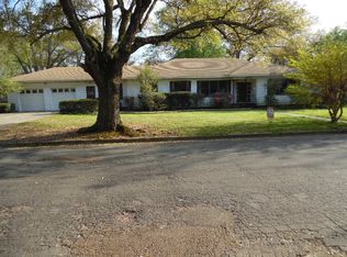 1405 W Oak St, El Dorado, AR 71730