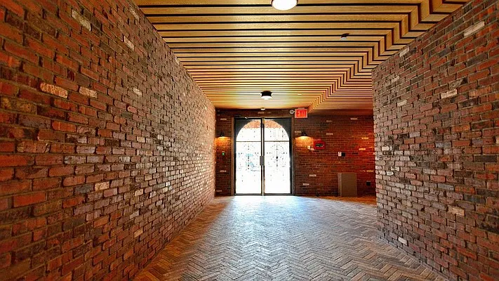 Rented by Nooklyn NYC LLC | media 16