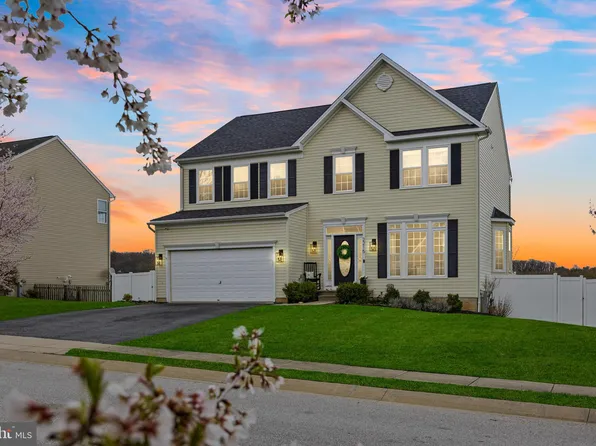 2215 Coleman Ct, Manchester, MD 21102