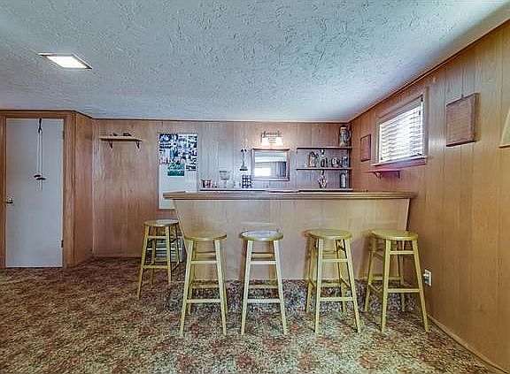 2nd image of 6630 Kingsway Dr