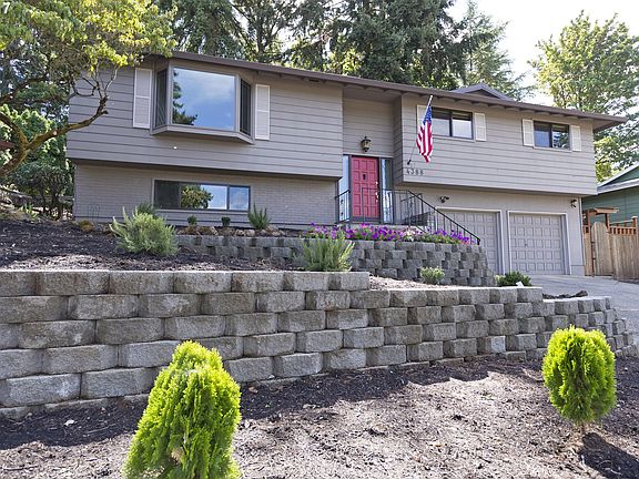 2nd image of 4388 SE Cottonwood Ct