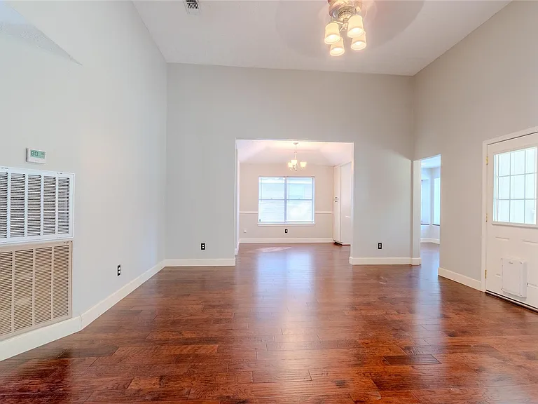 9310 Jan Glen Ln — Photo 5