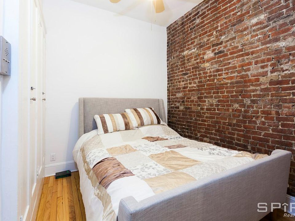 2nd image of 309 E 18th St APT 2A