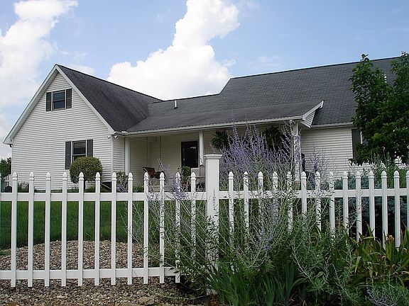 5th image of 8019 Marshall Dr