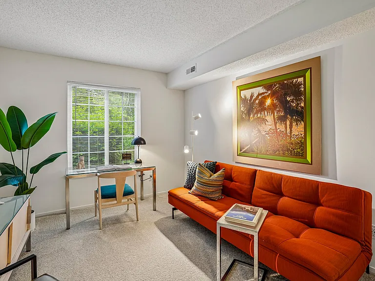 Citation Club Apartments — Photo 32