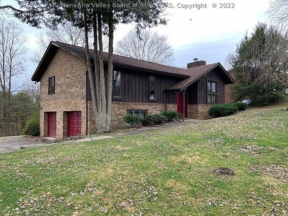 3rd image of 25 Kinwood Dr